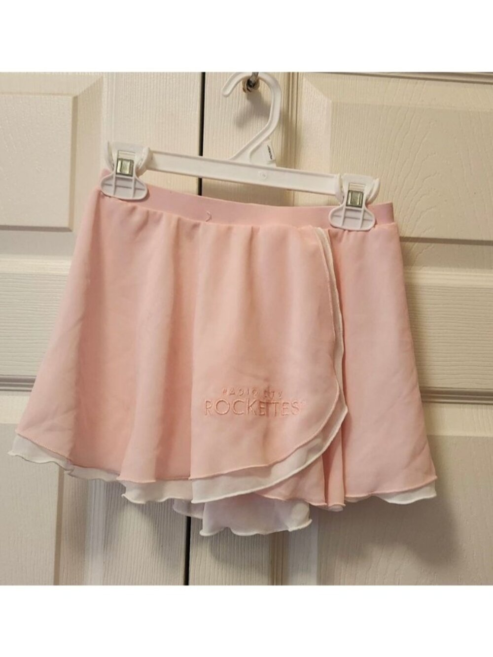 Girl Pink White Radio City Music Hall Rockets Ballet Skirt Size 8-10 USA